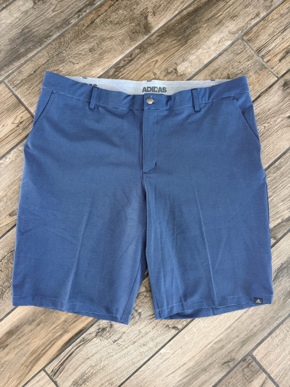 Adidas Men's Golf Shorts Size 40